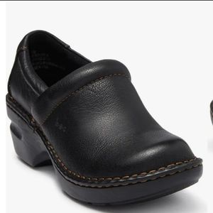 NEW B.O.C. BORN MULES CLOGS
